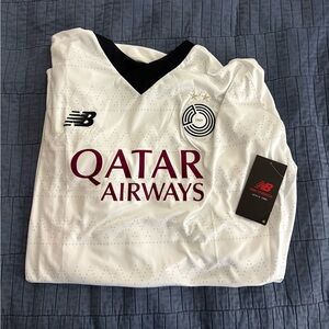 New Balance NWT White and Black Al Sadd SC Jersey Size 3XL